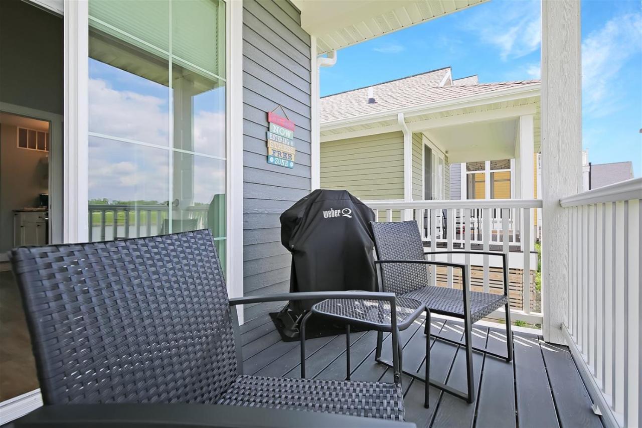 Cozy Quarters Villa #228 Ottawa Εξωτερικό φωτογραφία